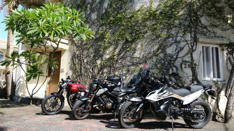 墾丁天鵝湖飯店 住宿重機 Villa 重機停車